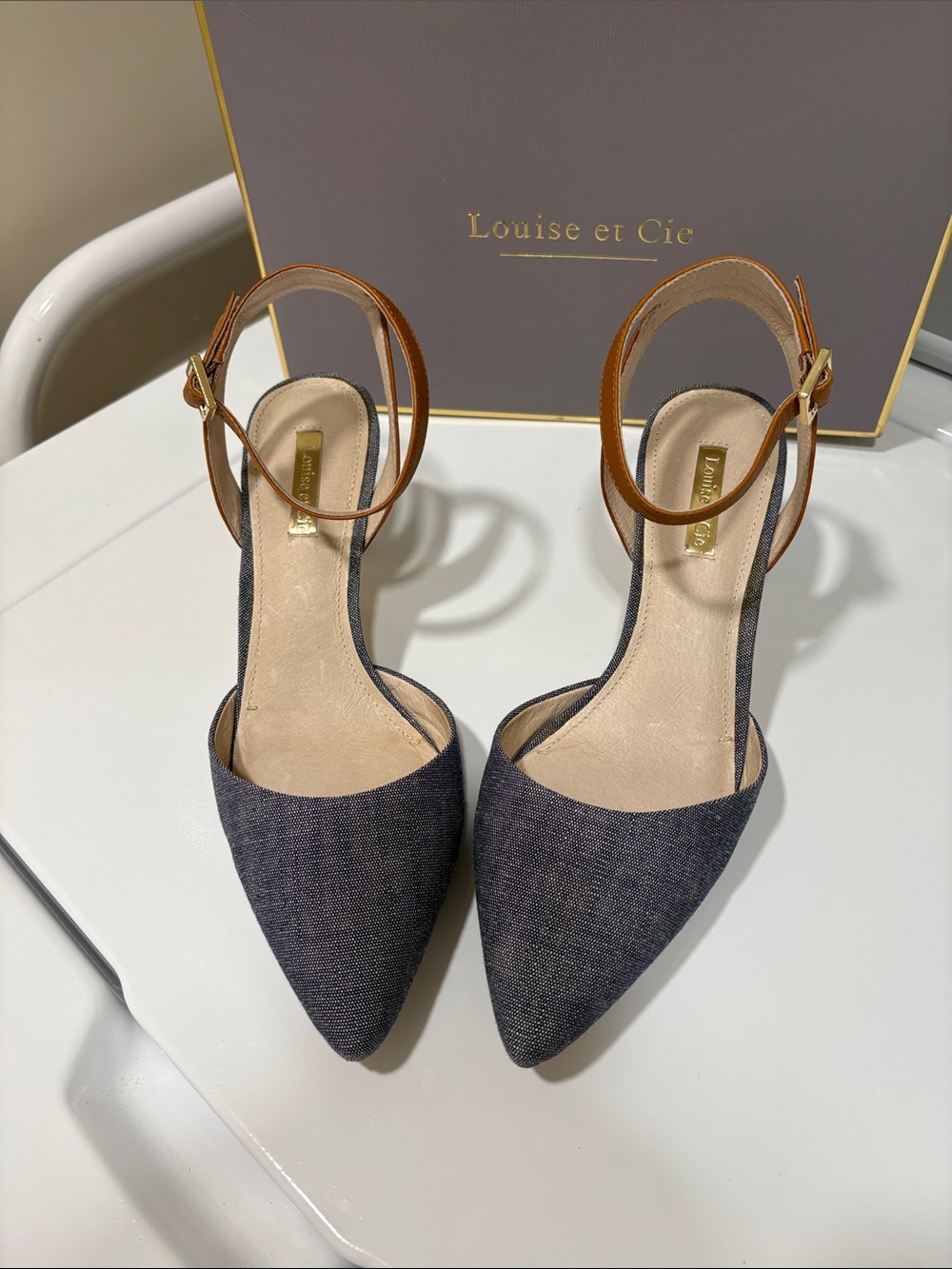 Louise et Cie Washed Blue & Chest Pointed-Toe Ankle-Strap Pumps with Straps
